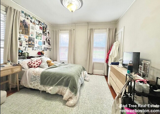 73 Delle Ave, Unit 1 in Boston, MA - Foto de edificio - Building Photo