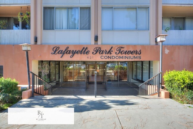 property at 421 La Fayette Park Pl