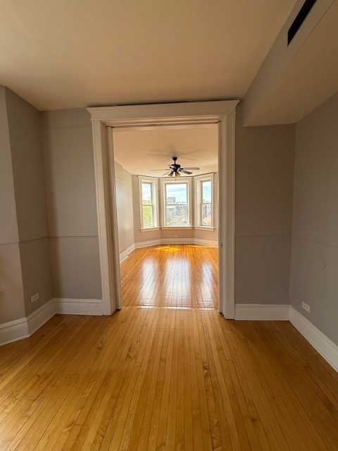 2138 W 21st Pl, Unit 3rd floor