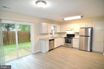 21632 Shangri-La Wy in Lexington Park, MD - Building Photo - Building Photo