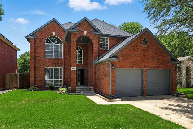 1717 Newton Dr in Flower Mound, TX - Building Photo - Building Photo