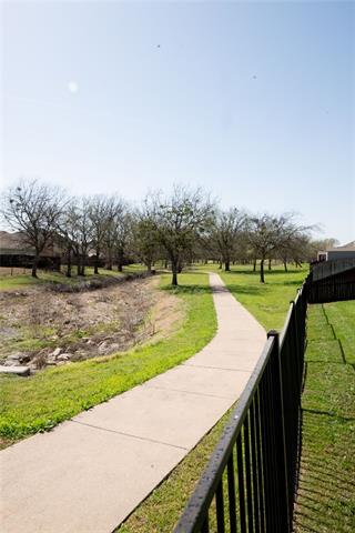 1117 Browntop St in Crowley, TX - Building Photo - Building Photo