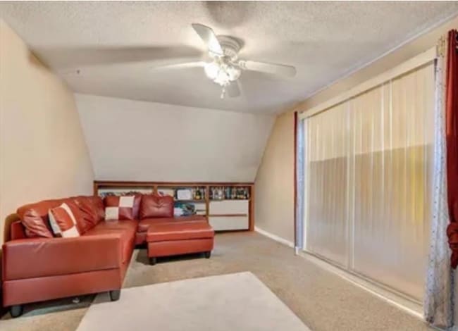 property at 851 Scott St