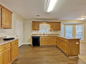 590 Oxford Crest Ct NW in Lawrenceville, GA - Building Photo - Building Photo