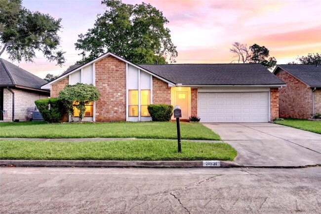 property at 3031 Shawnee Dr