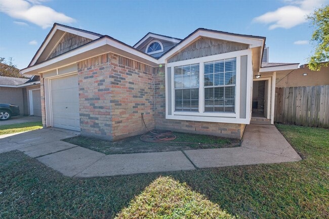 9451 Rippling Fields Dr