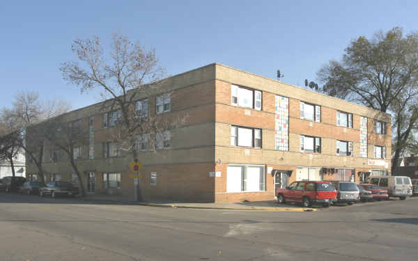 5540 N Glenwood Ave in Chicago, IL - Foto de edificio