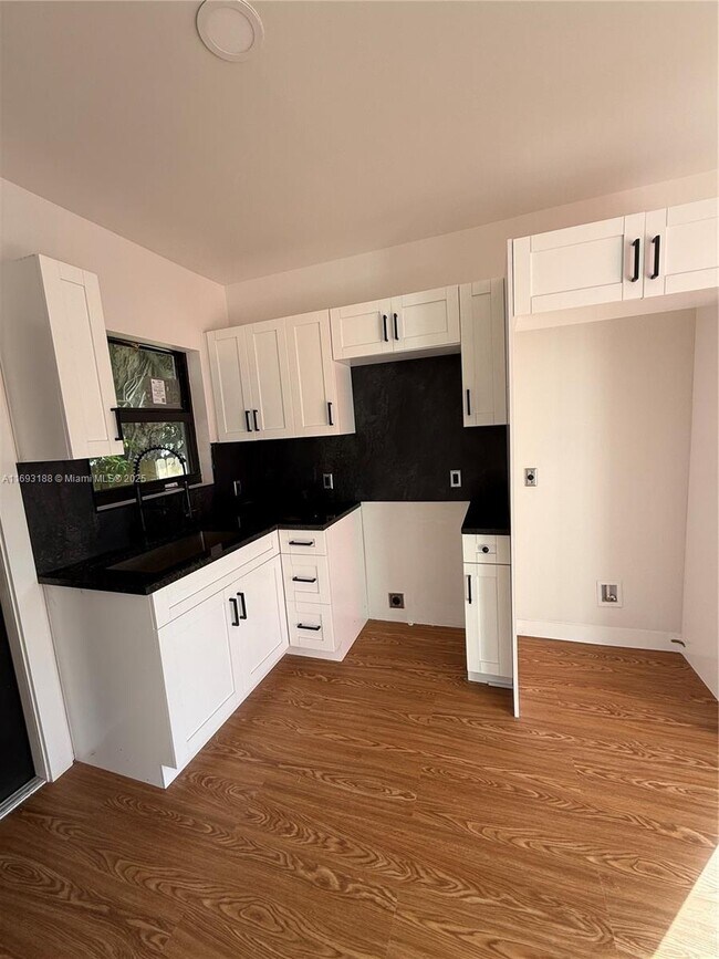 516 NW 2nd St in Homestead, FL - Building Photo - Building Photo