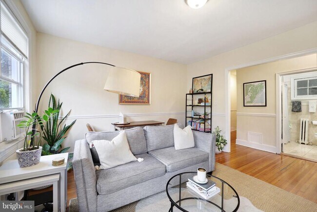 property at 1426 12th St NW