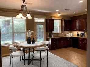 8422 Alison Ave in College Station, TX - Building Photo - Building Photo