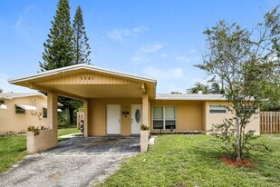 5901 NW 15th St in Sunrise, FL - Building Photo