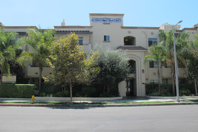 Verona Villas in Studio City, CA - Foto de edificio - Building Photo