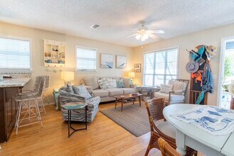 257 N Orange St in Inlet Beach, FL - Building Photo - Building Photo