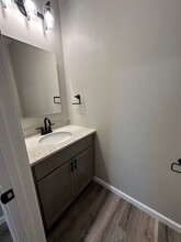 2517-2521 Granite Dr in Minot, ND - Foto de edificio - Building Photo