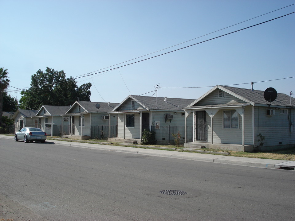 1764 Harbor Ave in Stockton, CA - Building Photo