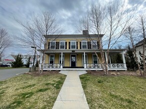 Barton Commons in New Milford, CT - Building Photo - Building Photo