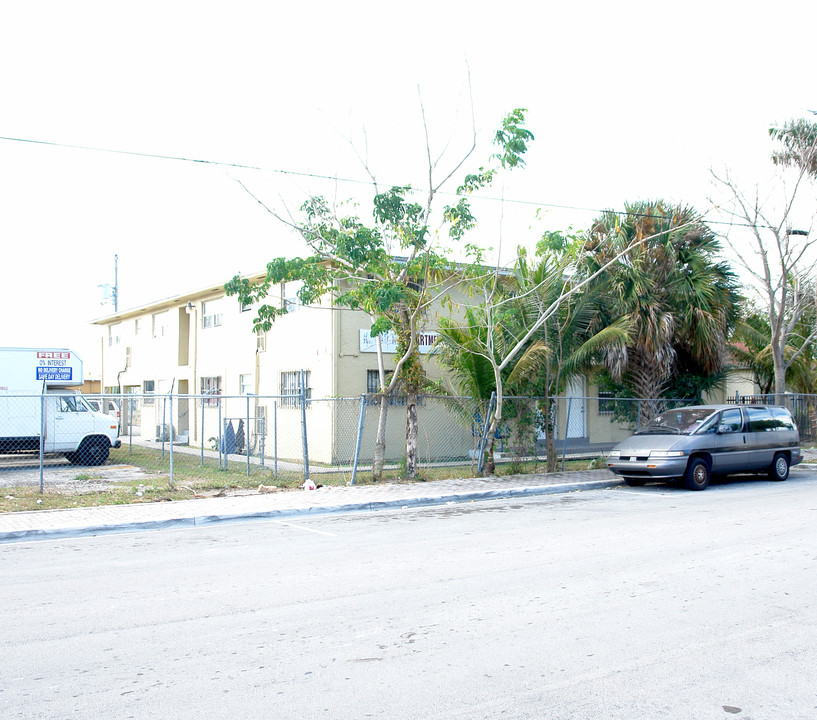 40 NW 2nd St in Homestead, FL - Building Photo