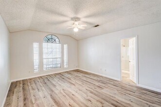 7133 Amber Dr in Dallas, TX - Building Photo - Building Photo