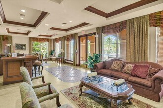 4844 N State Rd 7-Unit -2205 in Coconut Creek, FL - Building Photo - Building Photo