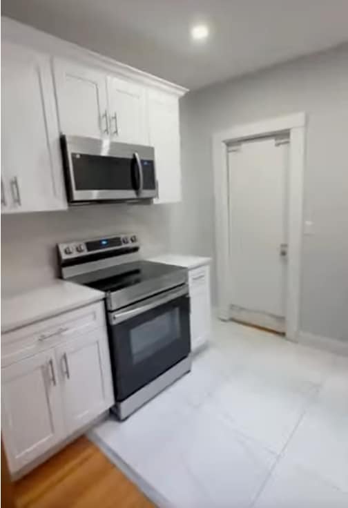 474 Commonwealth Ave, Unit 8 in Boston, MA - Foto de edificio - Building Photo