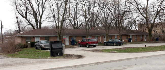 2920 Bluff Rd in Indianapolis, IN - Building Photo - Building Photo