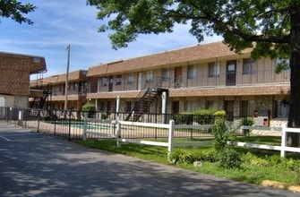 Sheridan Point Apartments in Tulsa, OK - Building Photo - Building Photo