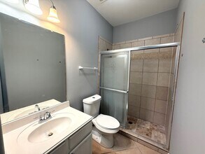 13119 S Bellaire Estates Dr in Houston, TX - Building Photo - Building Photo