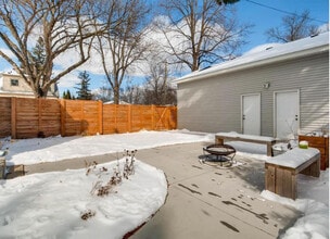 4403 28th Ave S, Unit upper in Minneapolis, MN - Building Photo - Building Photo