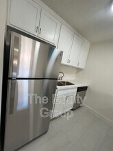3535 W Campus Ave. in Visalia, CA - Building Photo - Building Photo