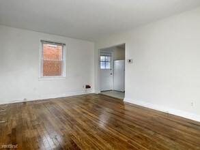 9023 48th Pl in College Park, MD - Building Photo - Building Photo