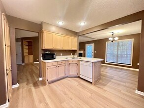 39 Alicante Rd in Hot Springs, AR - Building Photo - Building Photo