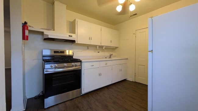 property at 730 W Park St