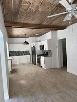 1131 S N St in Lake Worth Beach, FL - Building Photo