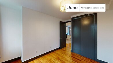 Private bedroom in 5 bed/2 bath Home in Brooklyn, NY - Building Photo - Building Photo