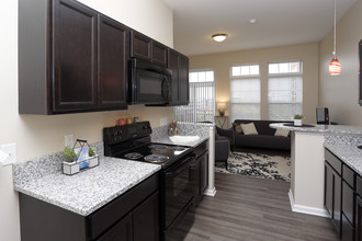 632 MLK Apartments in Indianapolis, IN - Building Photo - Interior Photo