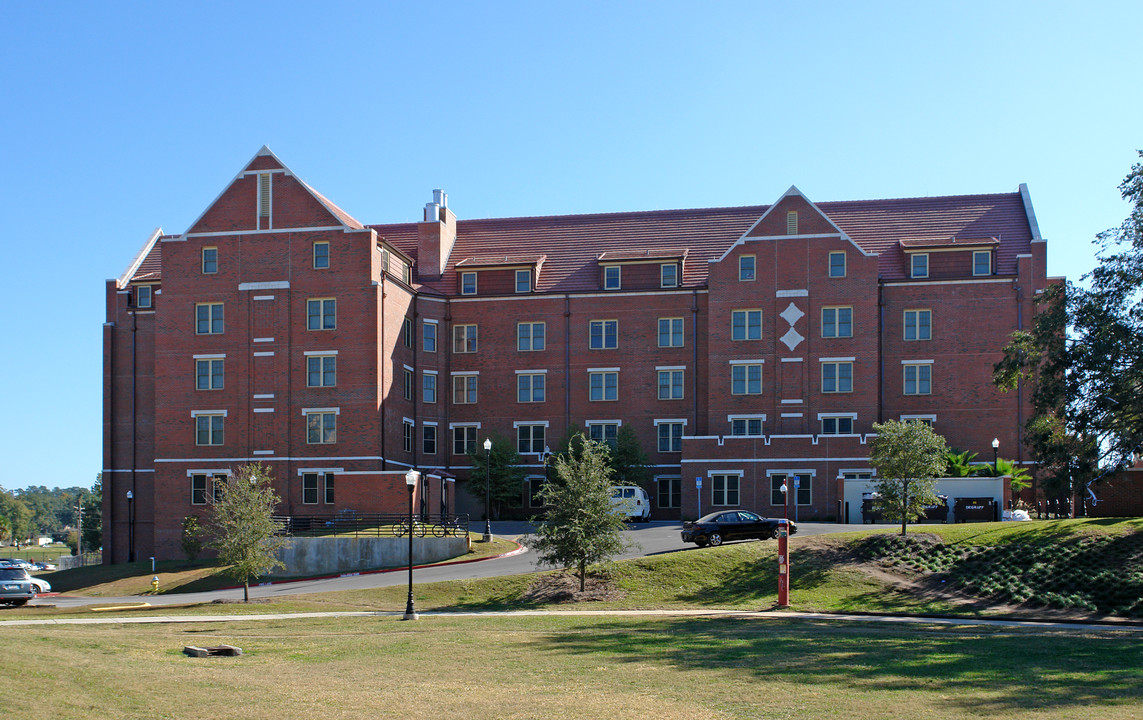 DeGraff Residence Hall in Tallahassee, FL - Building Photo