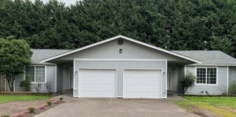 9709 11th Ave Ct E, Unit 9711 in Tacoma, WA - Building Photo