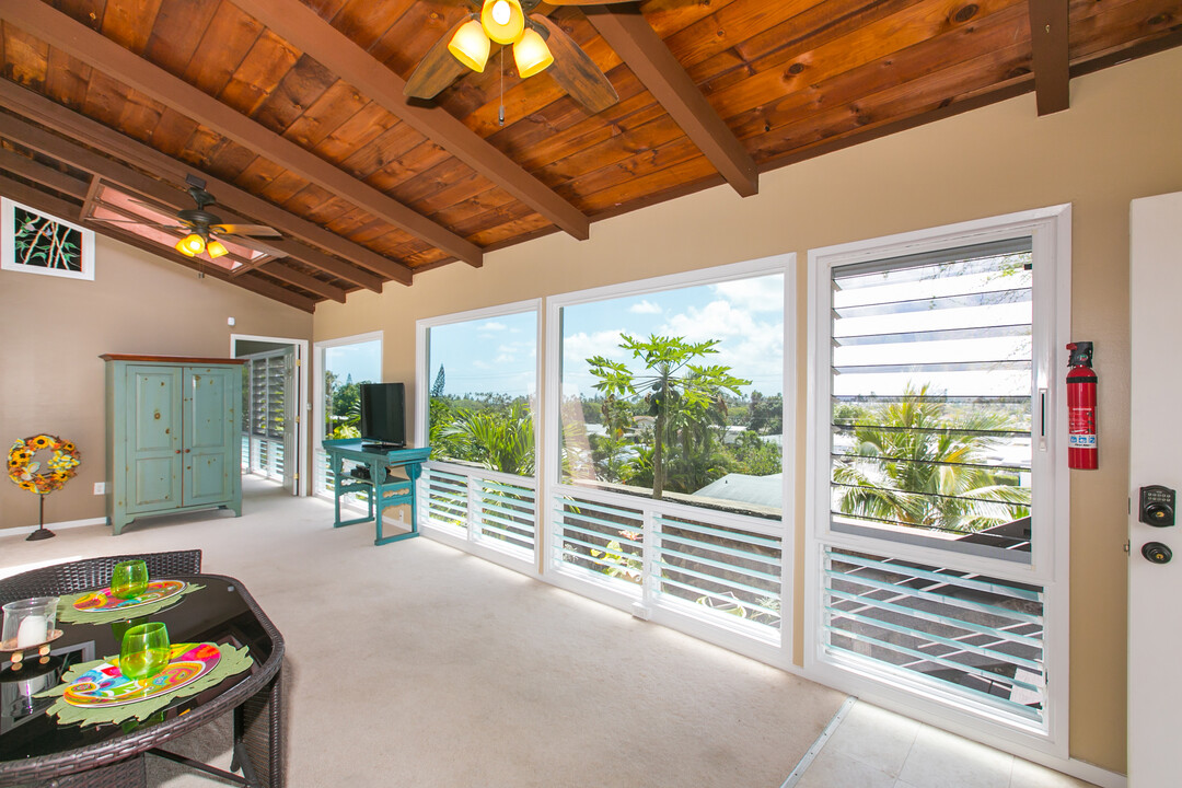 606 Ilimano St in Kailua, HI - Building Photo