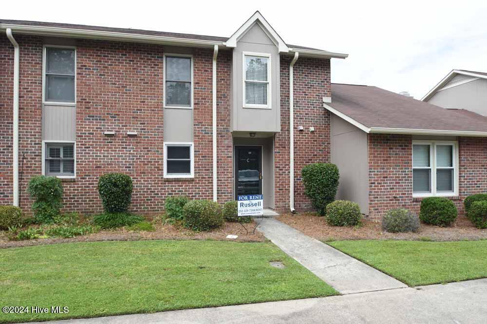 1968 Quail Ridge Rd in Greenville, NC - Building Photo