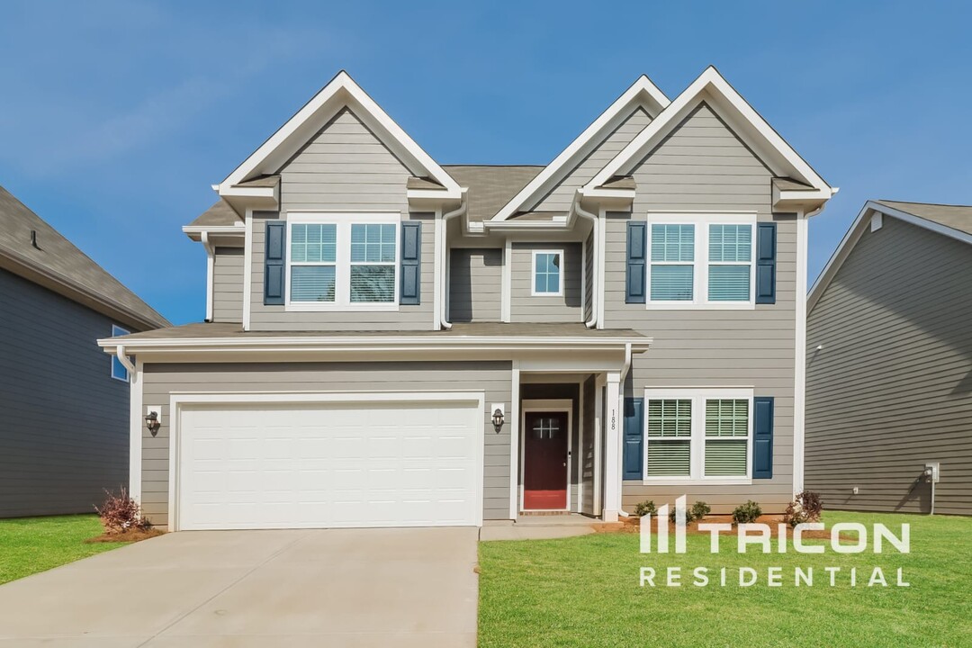 188 Queenshall Rd in Mooresville, NC - Building Photo