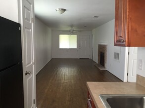 3609 Elliott St in Bryan, TX - Building Photo - Building Photo