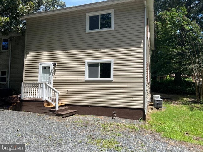 property at 18402 Cedar Dr