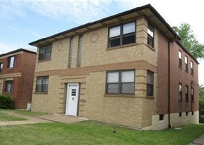 5426 Chippewa St Apartamentos