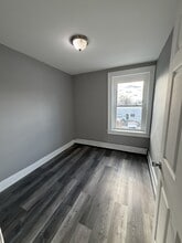 241 Saratoga St in Cohoes, NY - Building Photo - Building Photo