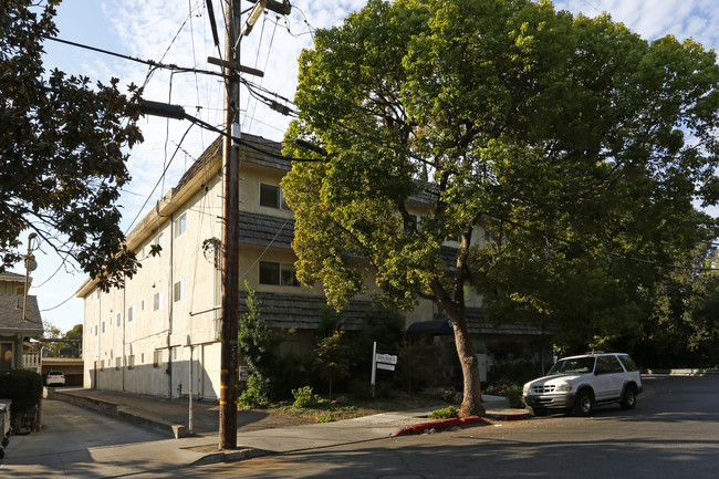 The Glen Creek in San Jose, CA - Foto de edificio - Building Photo