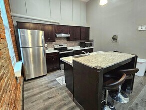 4 N Park Pl, Unit 4303 in Newark, OH - Building Photo - Building Photo