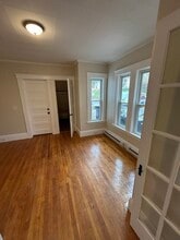 152 Hamilton St in Southbridge, MA - Building Photo - Building Photo