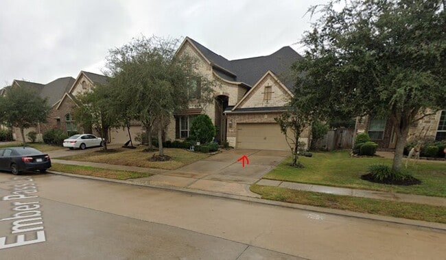 property at 2802 Ember Pass Ln