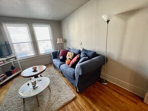 114 E Dayton St in Madison, WI - Building Photo - Building Photo