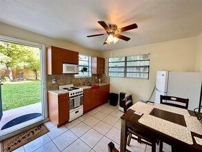 4733 NW 192nd St in Miami Gardens, FL - Building Photo - Building Photo